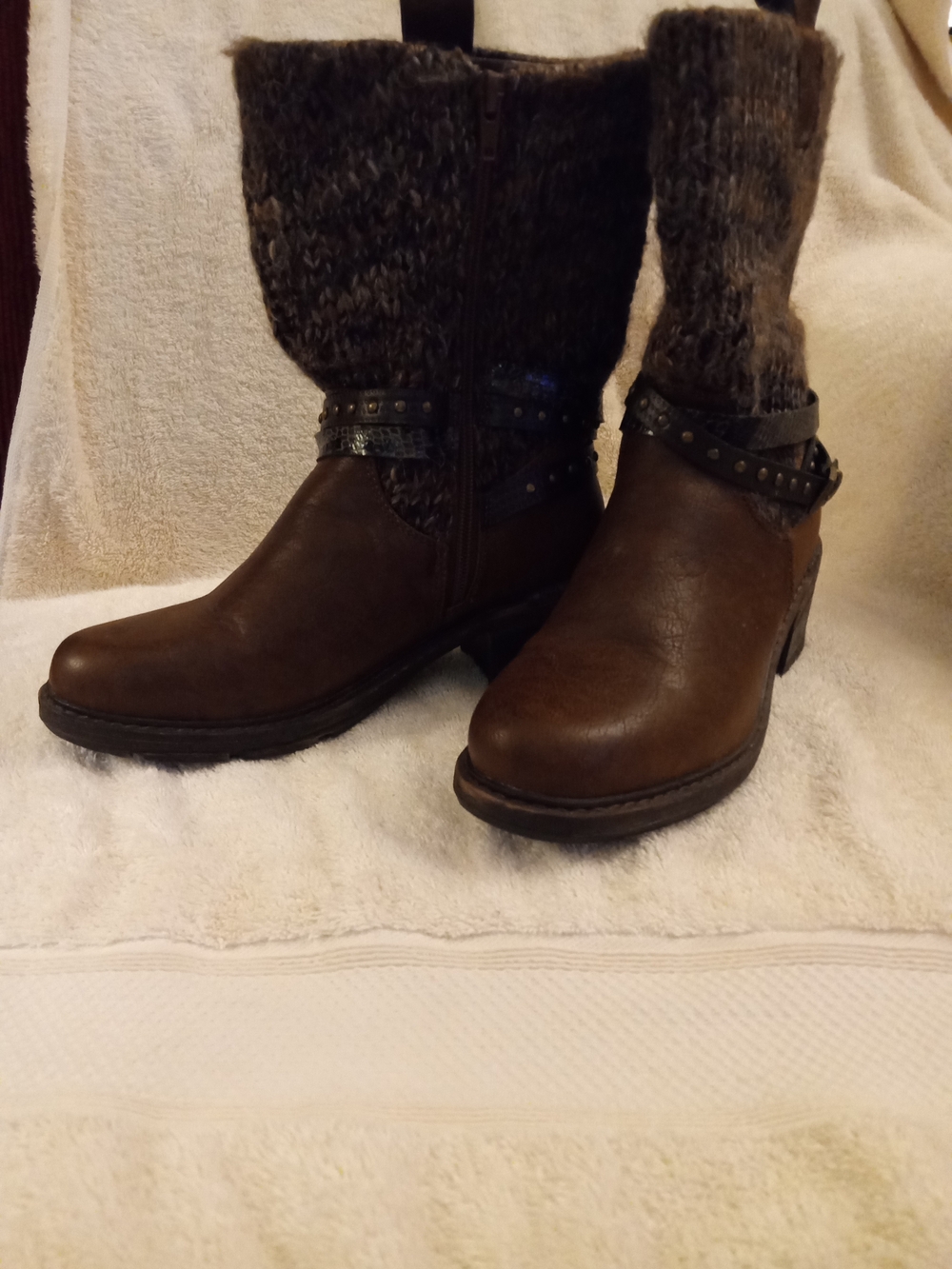 Women's Brown Knit-Top Mid Calf Boots